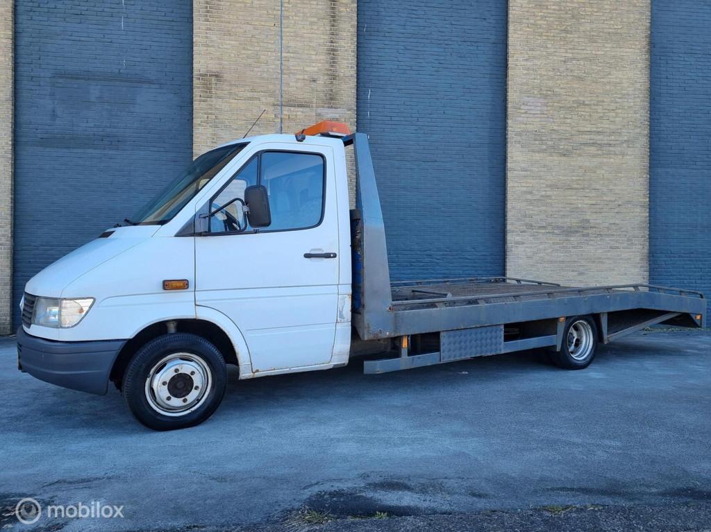 Mercedes Sprinter bestel 412 D Xlang /oprijwagen/nieuwe apk/, Auto's, Bestelauto's, Euro 2, Gebruikt, 2500 kg, 122 pk