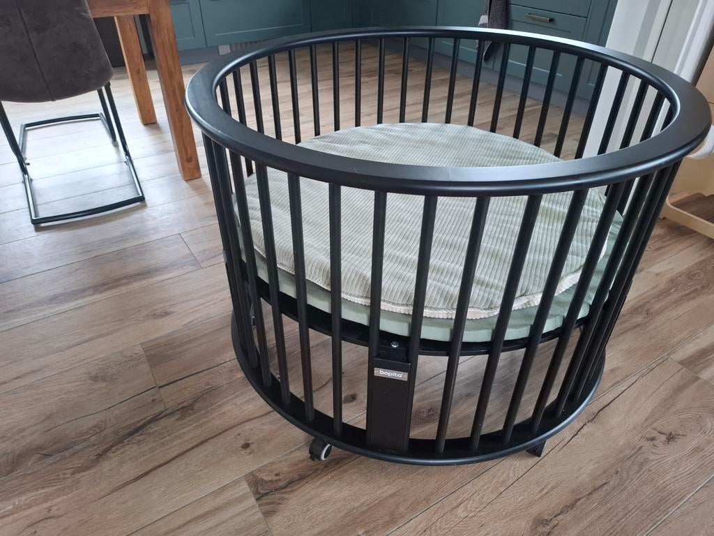 Zwarte ronde box van bopita compleet, Kinderen en Baby's, Boxen, Ophalen, Gebruikt, Rond, In hoogte verstelbaar