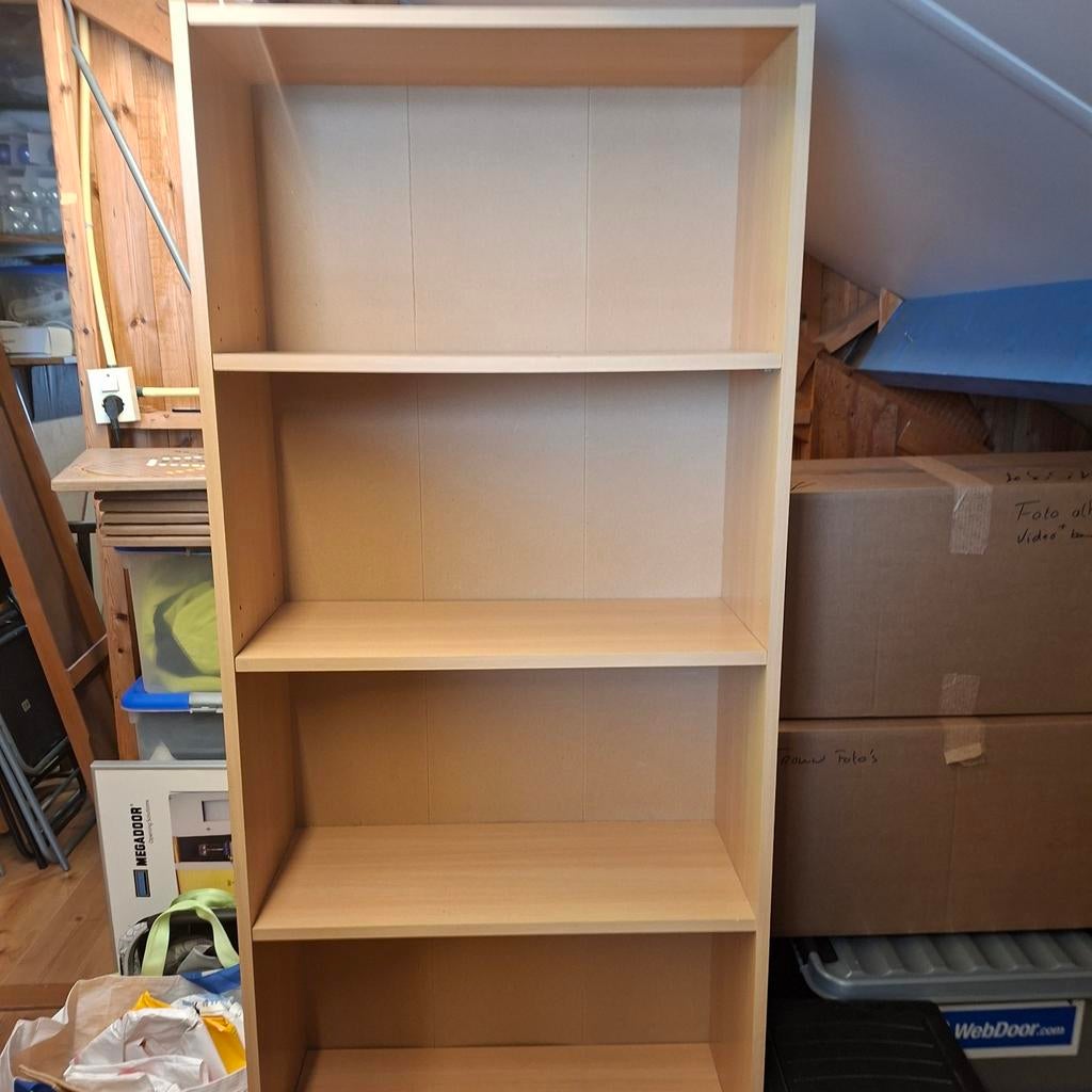 Boekenkast 1.70 hoog 60 breed en 25 diep, Huis en Inrichting, Kasten | Boekenkasten, Ophalen, Gebruikt, 50 tot 100 cm, 150 tot 200 cm