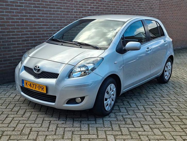 Toyota Yaris 1.3 VVTi Aspiration , Trekhaak , Keyless antry, Auto's, Toyota, Te koop, Yaris, ABS, Airbags, Airconditioning, Boordcomputer