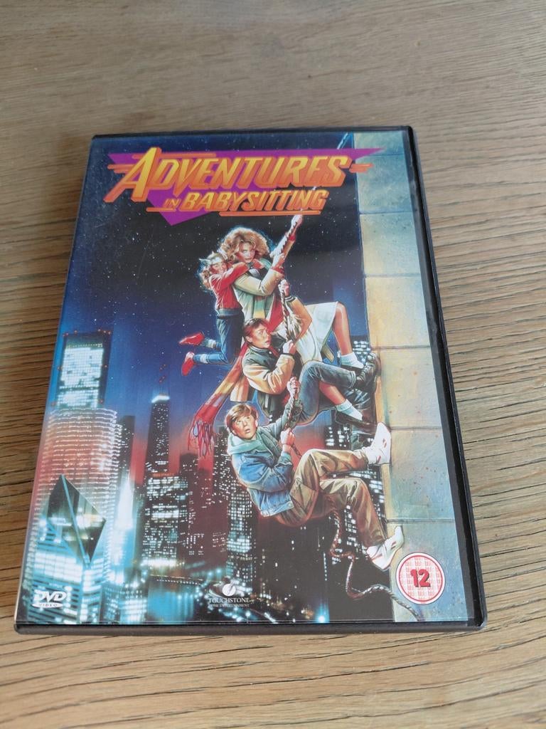 Adventures in Babysitting dvd., Vanaf 12 jaar, Ophalen of Verzenden, Zo goed als nieuw