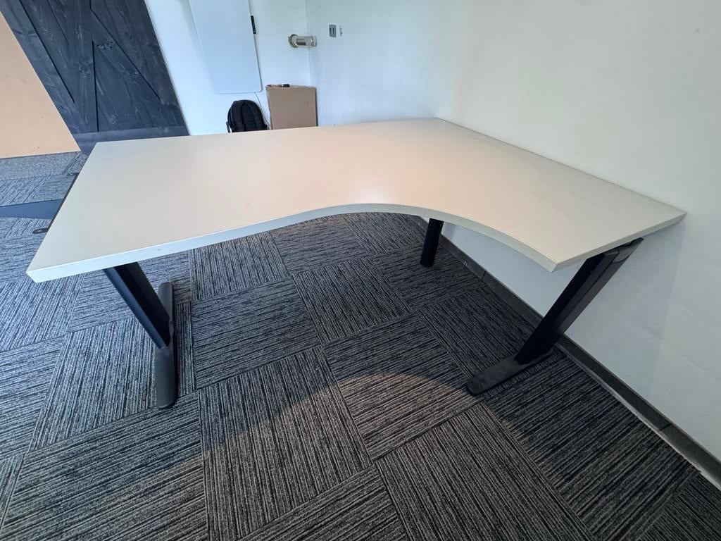 Bureau GRATIS op te halen, Ophalen, Gebruikt, Spaanplaat of MDF, Hoekbureau