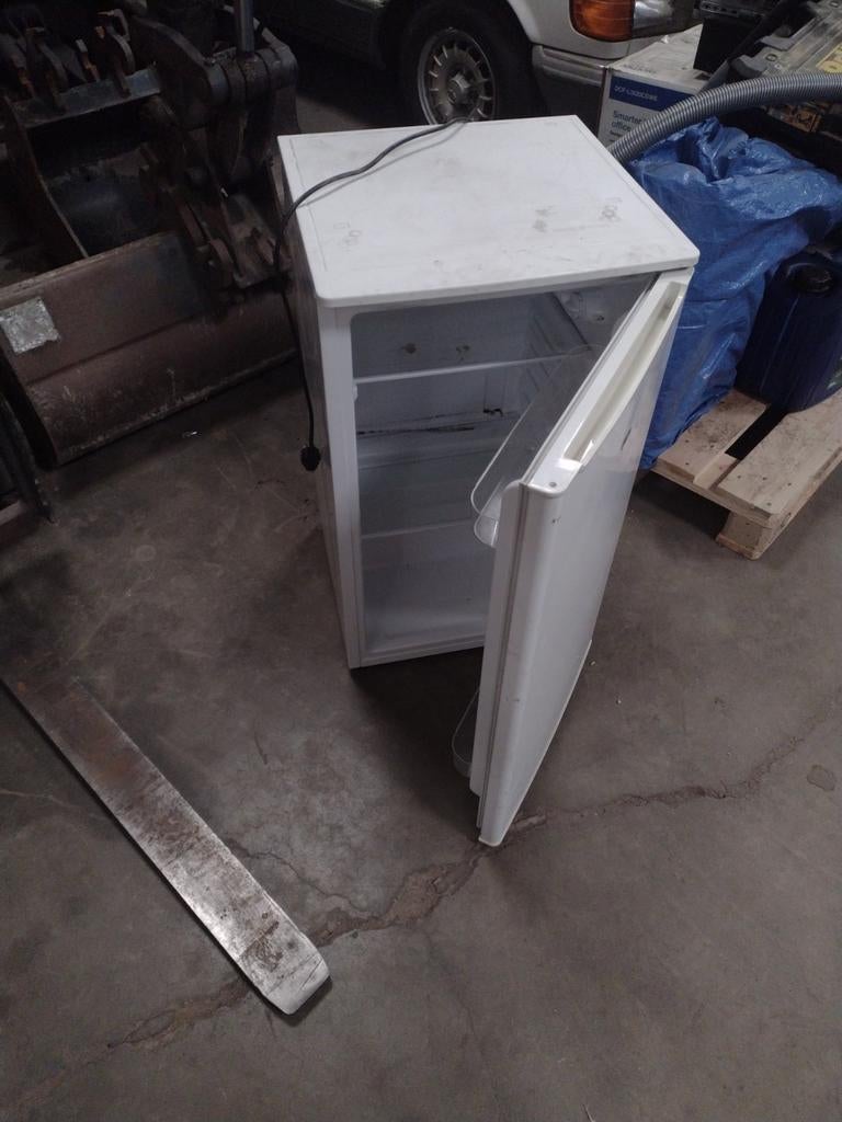 Koelkast Etna tafelmodel 85 cm hoog 50 cm breed, 100 tot 150 liter, Etna, Koelkast, Ophalen