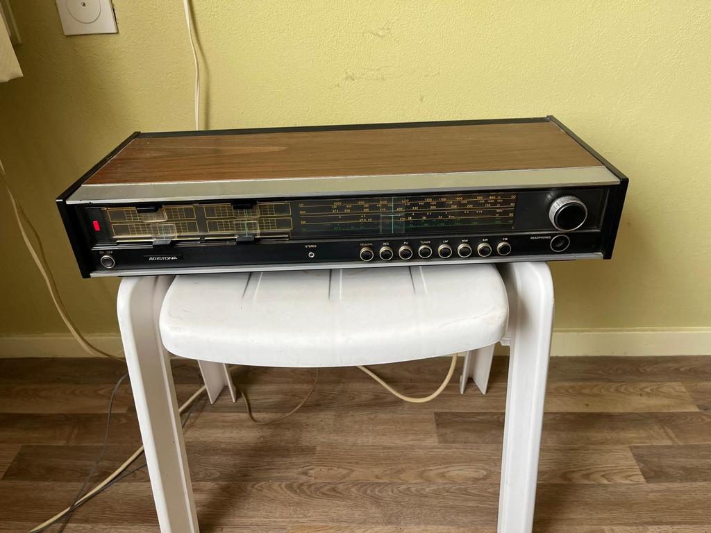 Vintage Aristona SX6741 radio, ‘70, met adapter koptelefoon, Ophalen, Gebruikt