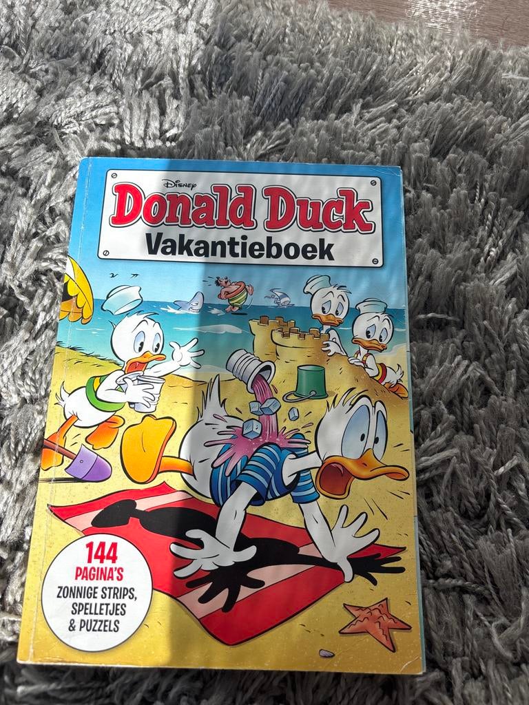 3 Donald Duck Vakantieboeken: Zomer, Winter & Zware Jongens, Meerdere stripboeken, Ophalen of Verzenden, Gelezen