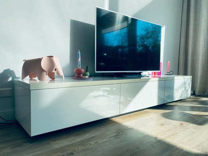 Modern wit tv-meubel van ARTYX interieurproducties, Huis en Inrichting, Kasten | Televisiemeubels, Zo goed als nieuw, Minder dan 100 cm