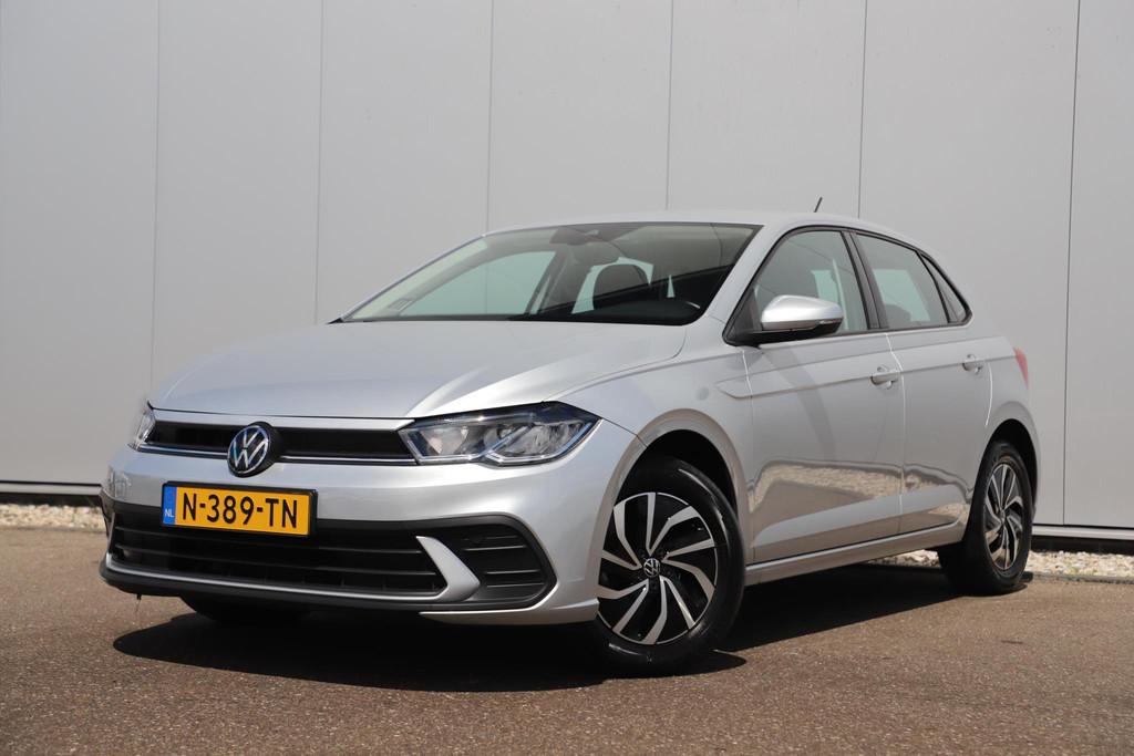 Volkswagen Polo 1.0 TSI Life 95PK NAP NIEUWSTE MODEL! Virtua, Auto's, Voorwielaandrijving, Stof, Gebruikt, Met garantie (alle)