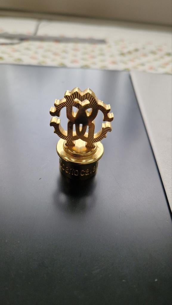 Roberto Cavalli Firenze 1970 Gouden parfumdop, Sieraden, Tassen en Uiterlijk, Uiterlijk | Parfum, Info@robertocavalli.com, Via del Serafino 12, 50018 Scandicci FI, Italië