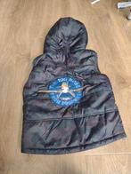 Bodywarmer maat 104 met capuchon en stoere print, Ophalen, Gedragen, Groen