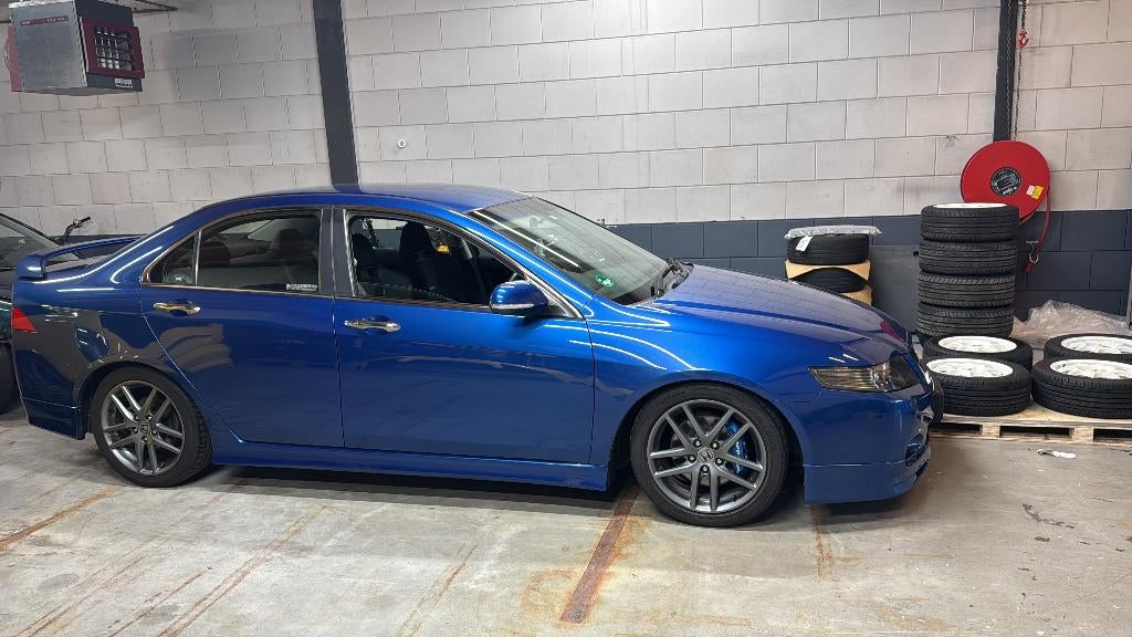 Honda Accord Euro R, Auto's, Honda, Voorwielaandrijving, 1998 cc, 1373 kg, Zwart