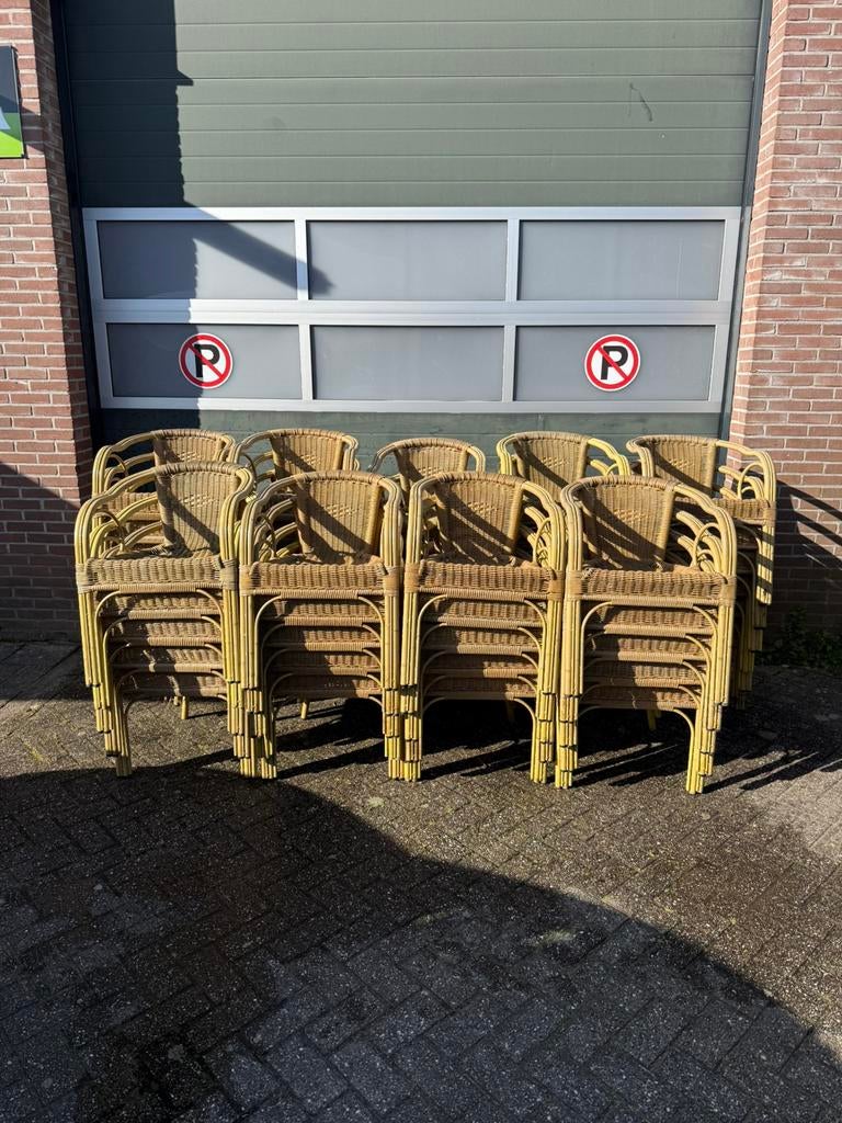 Partij van 49 terrasstoelen te koop, Huis en Inrichting, Stoelen, Zo goed als nieuw, Vijf, Zes of meer stoelen, Zwart, Ophalen