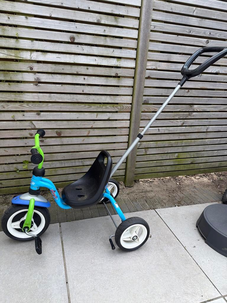 Puky fiets met duwstang en trappers, Ophalen, Gebruikt, Duwstang