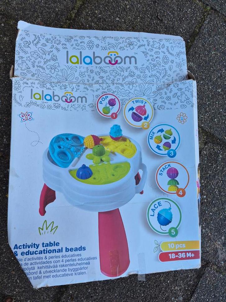 Lalaboom activiteiten tafel - niet compleet, Kinderen en Baby's, Speelgoed | Speeltafels, Gebruikt, Ophalen of Verzenden