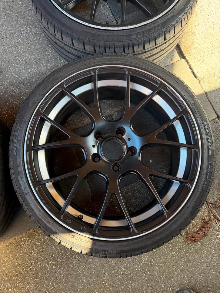 5x120 19”, Auto-onderdelen, Banden en Velgen, Banden en Velgen, Zomerbanden, 19 inch, 235 mm, Personenwagen, Gebruikt, Ophalen