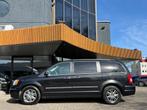 Chrysler Town & Country 4.0 V6|6-Zits|Camera|TV|Electrische, Auto's, Chrysler, Gebruikt, Zwart, Bedrijf, 3952 cc