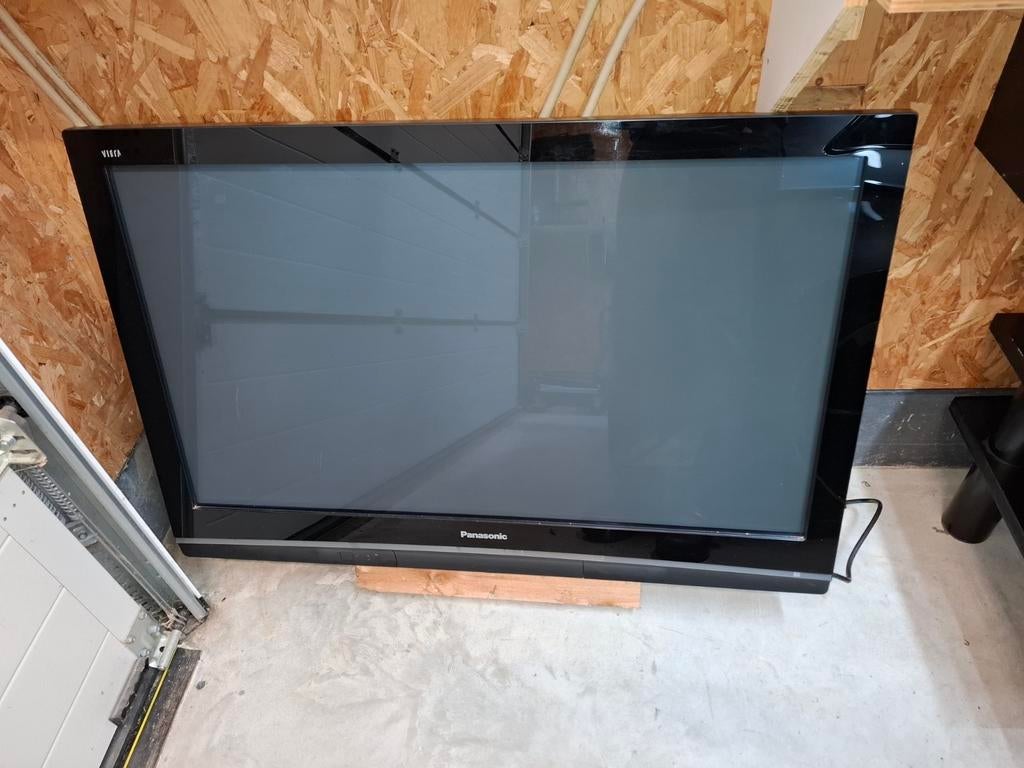 Panasonic TV 42 inch + 2x AB, Ophalen, Panasonic, 50 Hz, 40 tot 60 cm