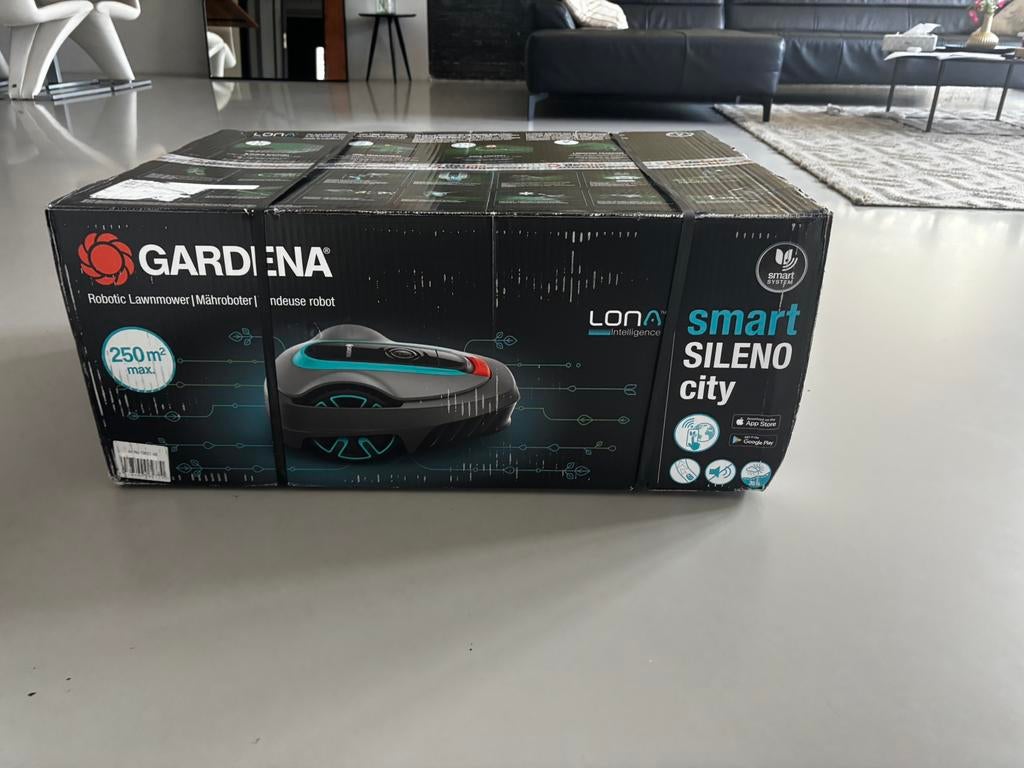 Gardena Robotmaaier Smart Sileno City, 250, Tuin en Terras, Robotmaaiers, Ophalen of Verzenden, Zo goed als nieuw