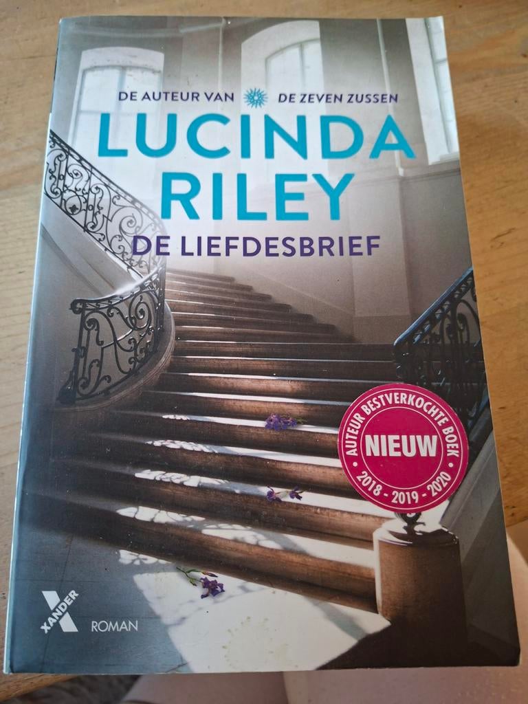 De Liefdesbrief - Lucinda Riley (Zo goed als nieuw), Boeken, Ophalen of Verzenden, Zo goed als nieuw, Lucinda Riley, Nederland