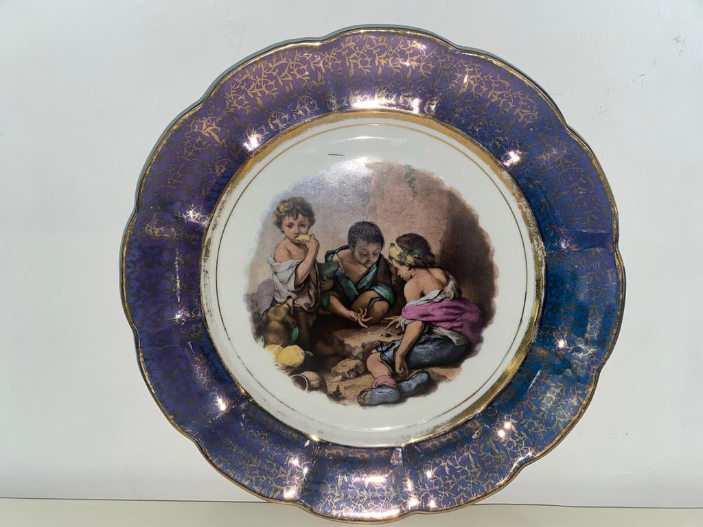 Antieke decoratieve borden met kinderfiguren, set van 2, Antiek en Kunst, Ophalen