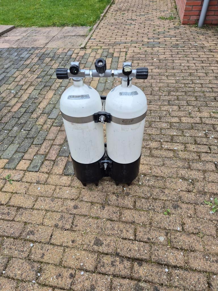 Stalen dubbelset 10L, Ophalen of Verzenden, Gebruikt, Duikfles