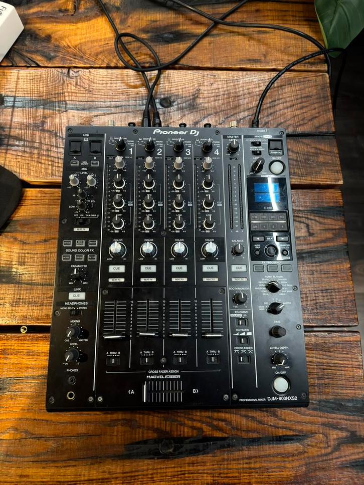 Pioneer DJM 900 Nexus 2 (100% werkend), Muziek en Instrumenten, Dj-sets en Draaitafels, Zo goed als nieuw, Pioneer, Ophalen