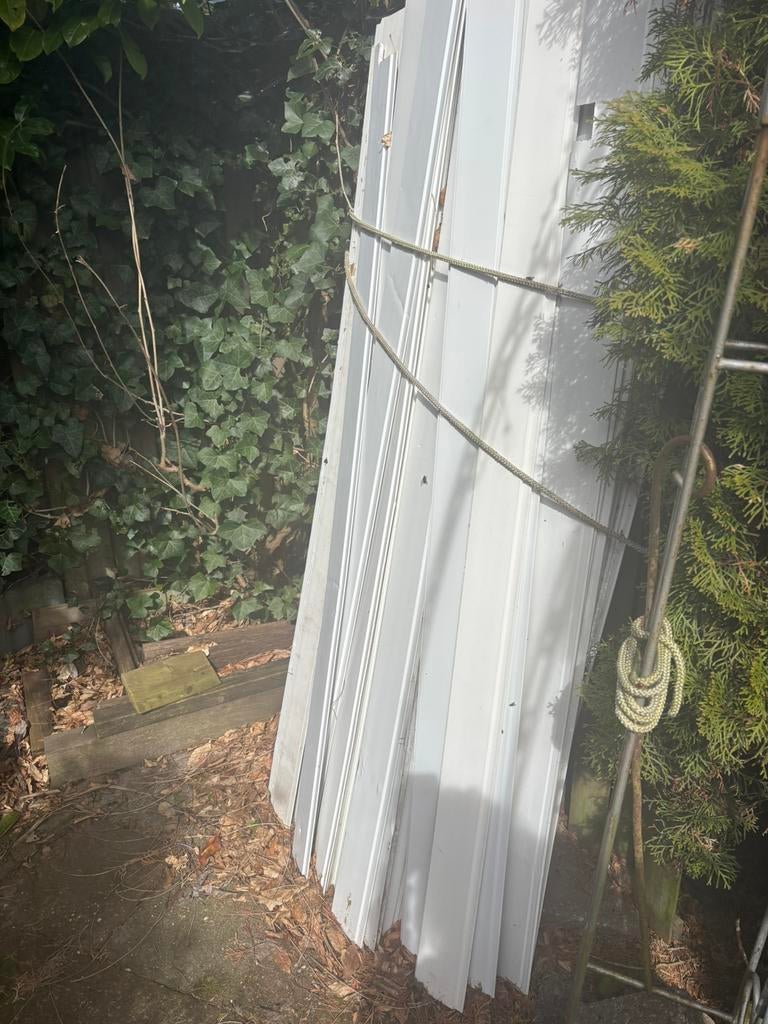 Gratis afhalen pvc schroten gebruikt lang en doos vol afhale, Ophalen, Gebruikt