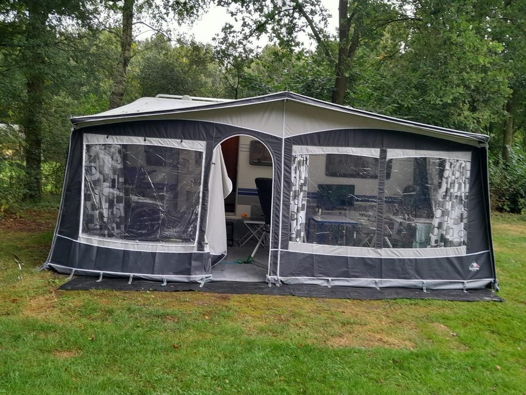 Dorema voortent omloop 12, Caravans en Kamperen, Voortenten en Luifels, Ophalen, Zo goed als nieuw, Dorema