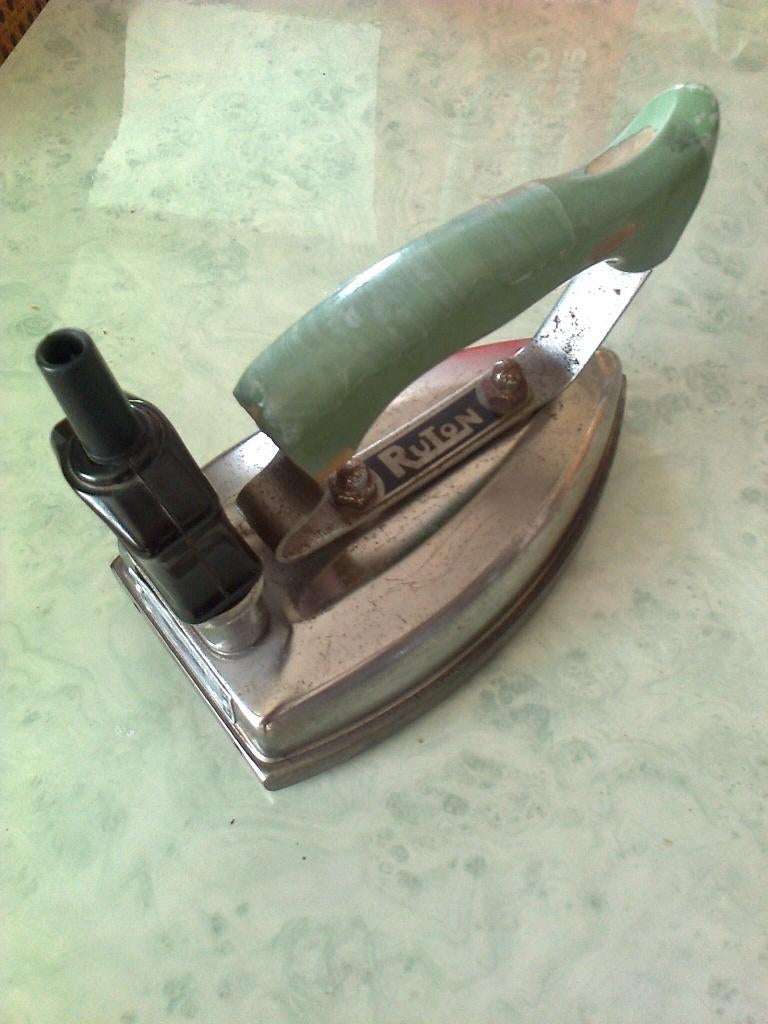 ruton strijkijzer met contra stekker h, Ophalen of Verzenden