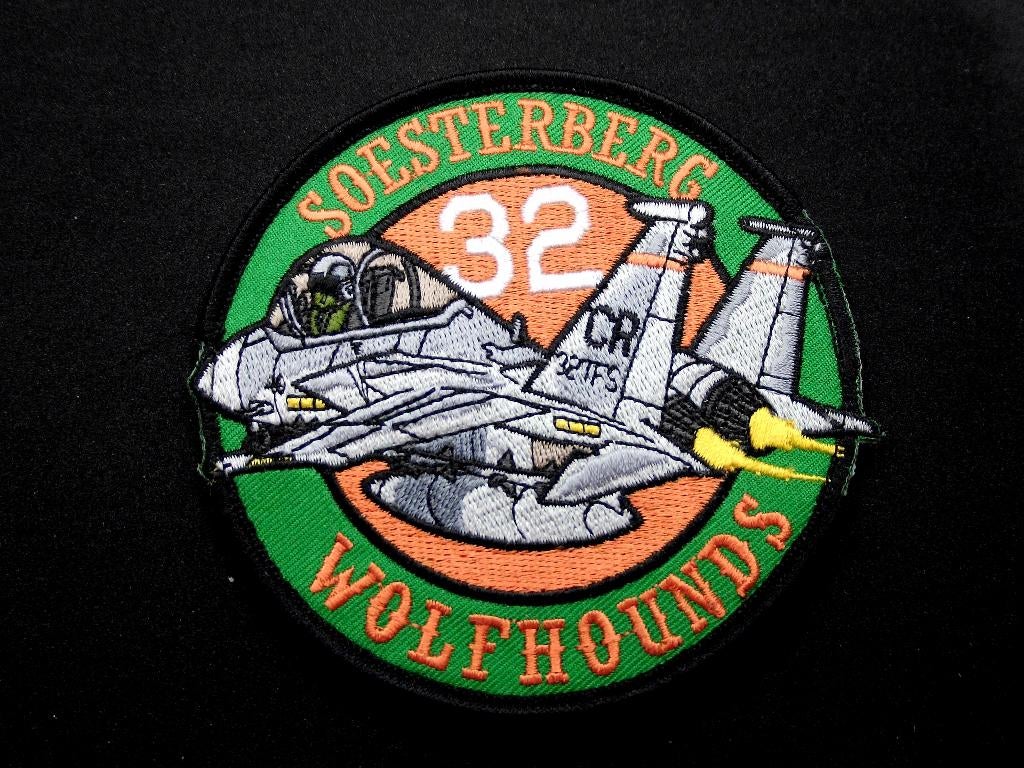 Emleem 32nd TFS Soesterberg Wolfhouds, Verzenden, Luchtmacht, Amerika, Embleem of Badge