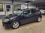 Volkswagen Golf 1.2TSI AUTOMAAT 5-Drs. bj.2011 Zwart / Airco, 4 cilinders, 630 kg, Golf, 104 pk