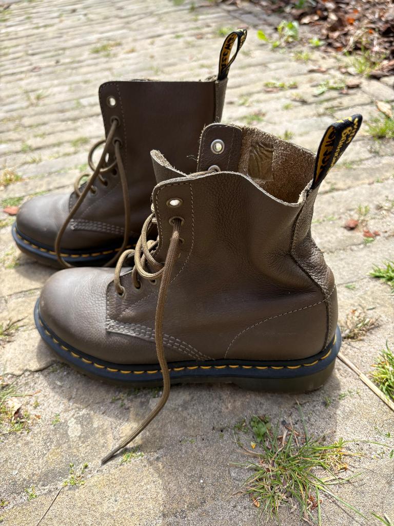 Dr. Martens maat 38, Ophalen, Dr. Martens, Gedragen, Groen