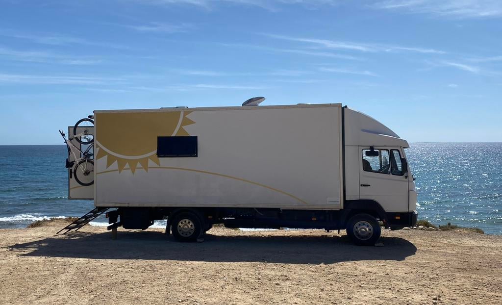 Caravans And Camping Mercedes