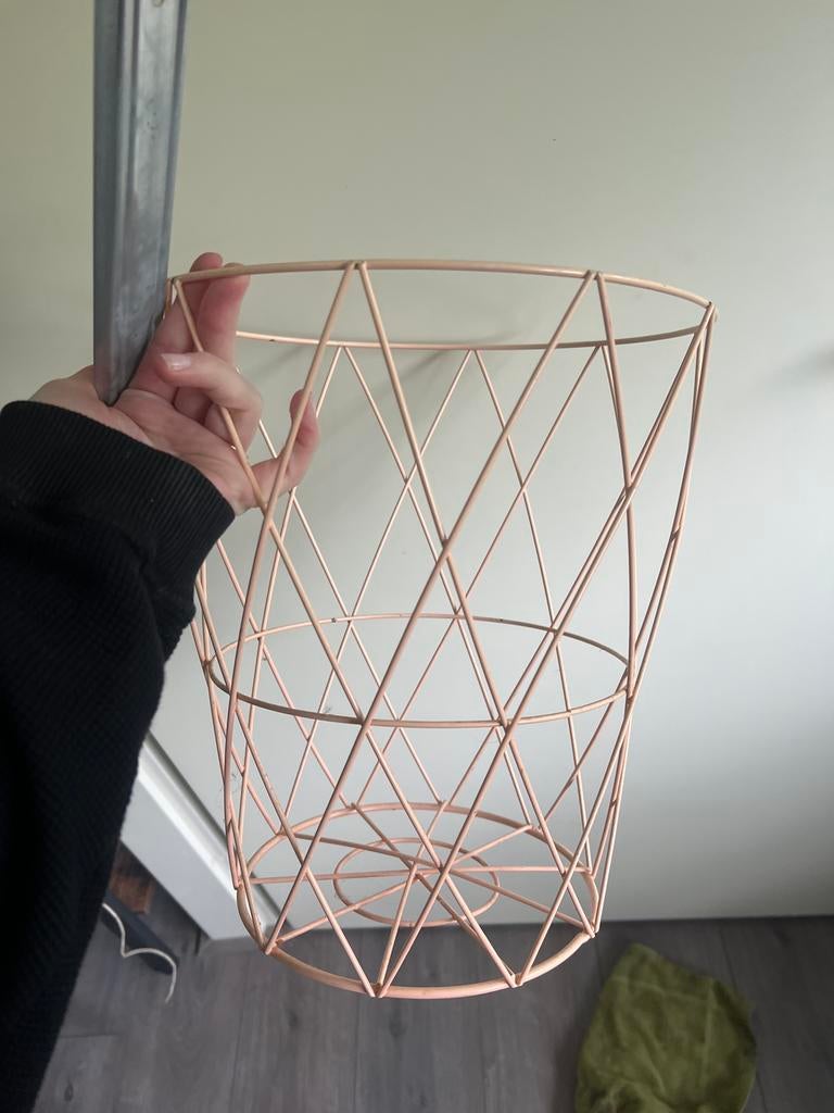 Roze Stalen Mand - Decoratieve Opbergmand, Ophalen, Overige materialen, Mand, Rond