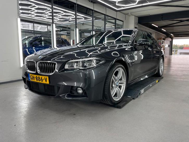 BMW 5-Serie 2.0 520I AUT 184 PK 2014 Grijs, Auto's, BMW, Particulier, 5-Serie, ABS, Achteruitrijcamera, Adaptieve lichten, Adaptive Cruise Control