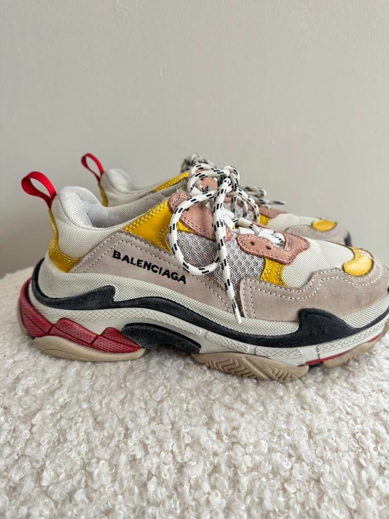 Balenciaga sneakers triple s 38, Overige kleuren, Ophalen of Verzenden, Sneakers of Gympen, Gedragen