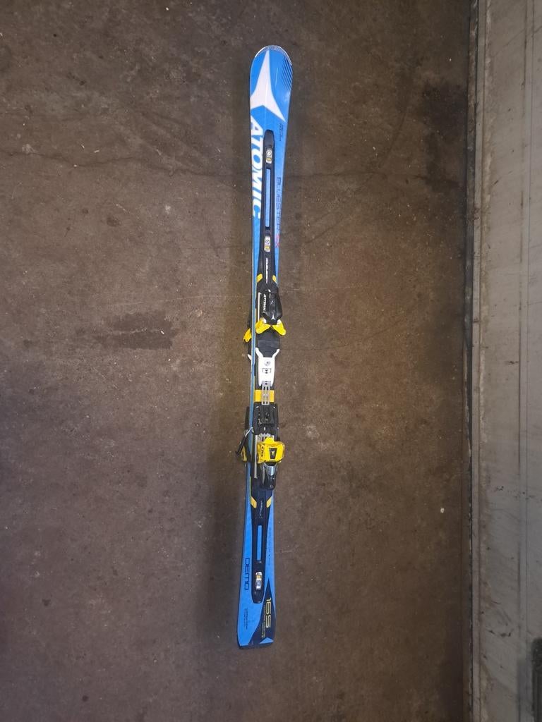 Atomic Bluester SX 165 ski's, Ophalen