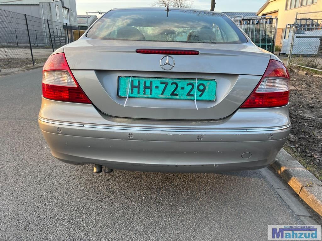 MERCEDES CLK W209 Bruin / brons C723 achterbumper 2002-2009, Gebruikt, Mercedes-Benz AG, Mercedes-Benz, Ophalen of Verzenden