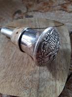 Flessen stop zilver gemerkt met romantische afbeelding, Antiek en Kunst, Ophalen of Verzenden, Zilver