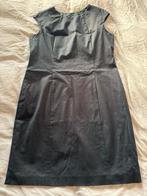 Zo goed als nieuw United Colors of Benetton jurkje. Maat L., Verzenden, Zwart, Maat 42/44 (L), Zo goed als nieuw