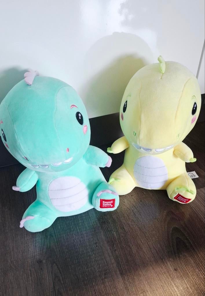 Leuke Kawaii knuffels Dino 2 stuks, Ophalen of Verzenden, Nieuw, Overige typen
