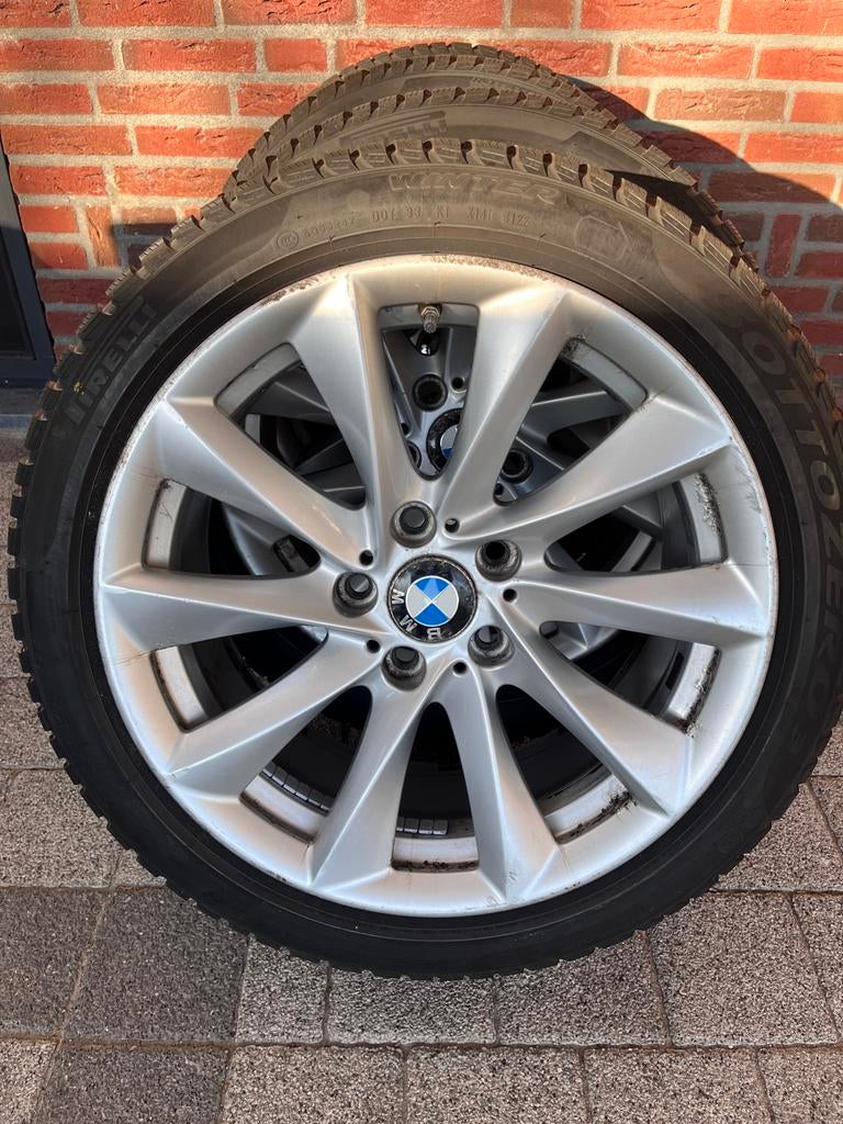 Winterset BMW met zgan Pirelli Runflat winterbanden, Ophalen, 18 inch, Gebruikt, Banden en Velgen