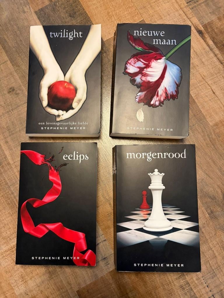 Twilight-reeks - Stephenie Meyer, Ophalen of Verzenden, Zo goed als nieuw, Stephenie Meyer