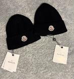 Moncler muts, Ophalen of Verzenden, Zo goed als nieuw, Overige maten, Muts