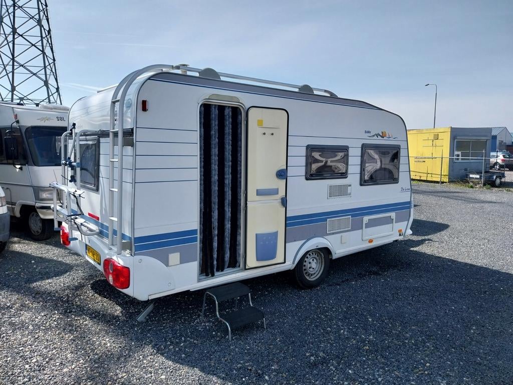 Nette hobby 440 met bijna nieuwe isabella voortent., Caravans en Kamperen, Hobby, Bedrijf, Treinzit, 4 tot 5 meter