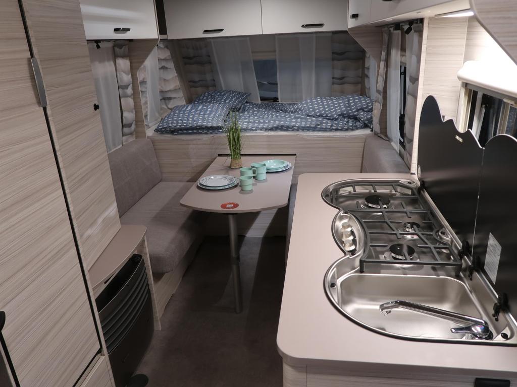 Dethleffs C'Joy 480 QLK ACTIVE !! ACTIE MODEL !!!, Schokbreker, 750 - 1000 kg, Dethleffs, 5 tot 6 meter