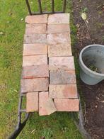 Partij oude estrikken, deels beschadigd, Ophalen, Gebruikt, Keramiek, 5 tot 10 m²