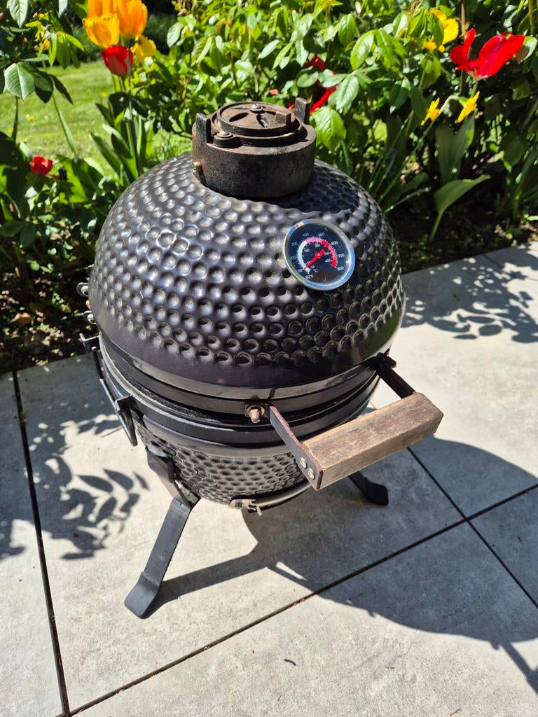 Kleine Kamado BBQ - Perfect voor Balkon of Terras, Tuin en Terras, Barbecue-accessoires, Ophalen, Gebruikt, Onbekend