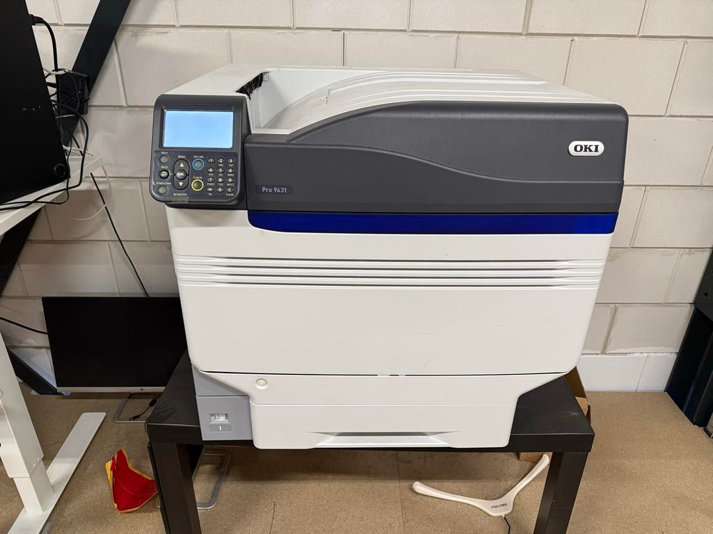 Oki Pro9431 printer met toebehoren, Computers en Software, Printers, Ophalen, Gebruikt, Printer, Kleur printen