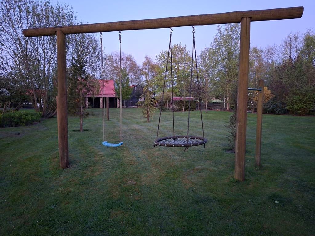 Robuuste houten schommel met 2 tuimel stangen, Ophalen, Gebruikt, Schommel, Aanbouwonderdeel