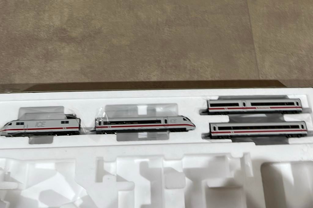 Fleischmann IC2 4 delig digitaal nieuw, Hobby en Vrije tijd, Modeltreinen | N-Spoor, Treinset, Gelijkstroom, Fleischmann, Ophalen of Verzenden